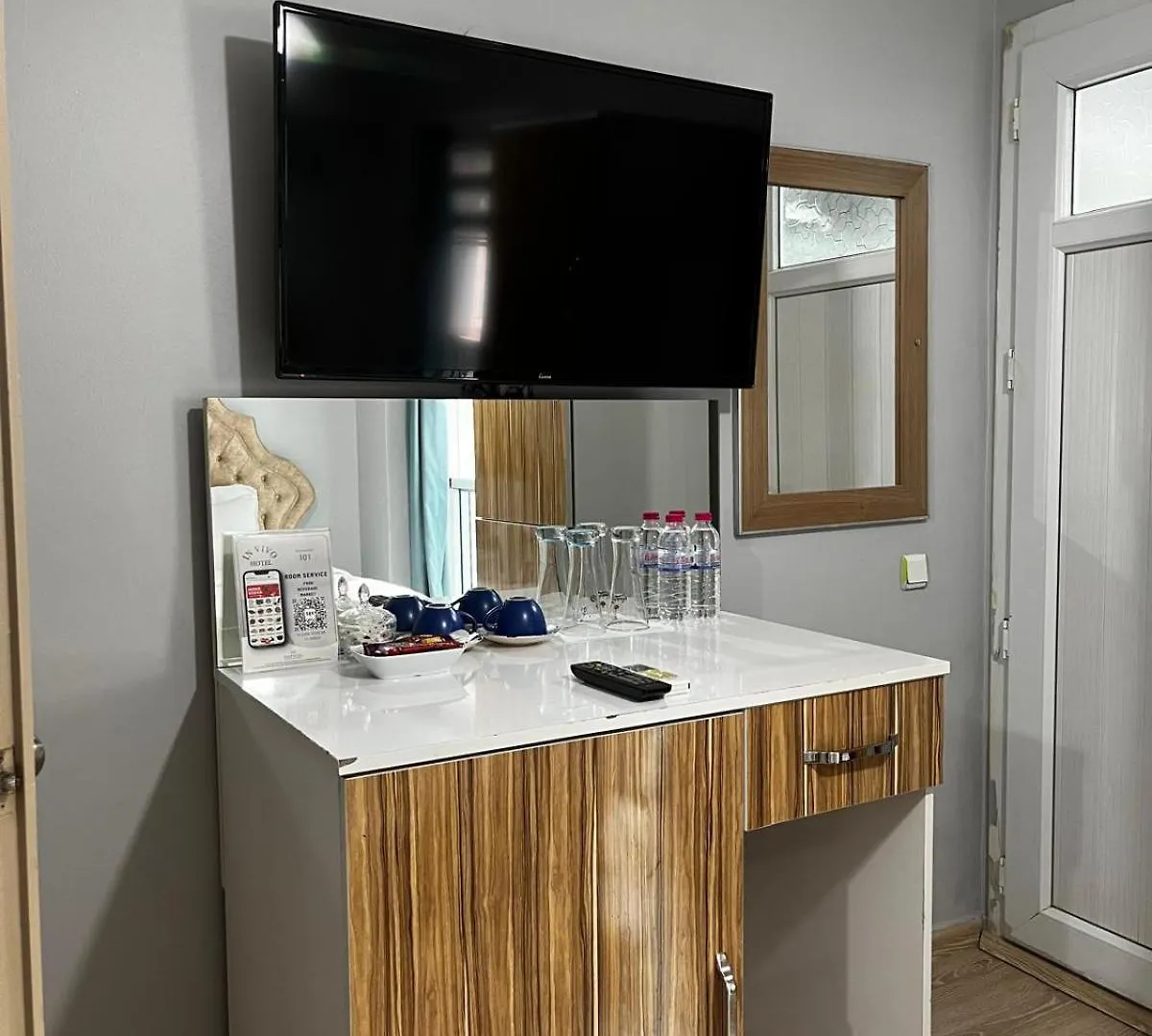 Invivo Hotel إزمير بيت ضيافة